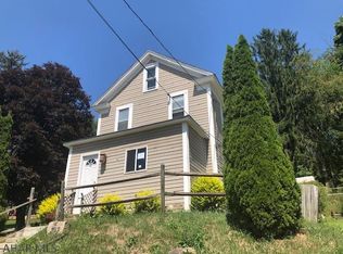 303 Main St, Plumville, PA 16246