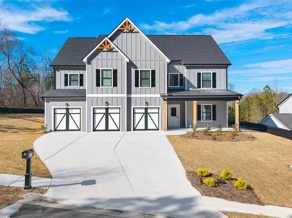 222 Silvercrest Dr, Acworth, GA 30101
