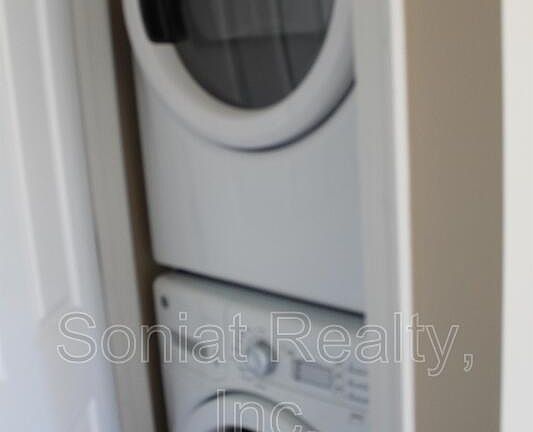 4th image of 3027 Music St #3027