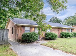 804 W Anderson St, Selma, NC 27576