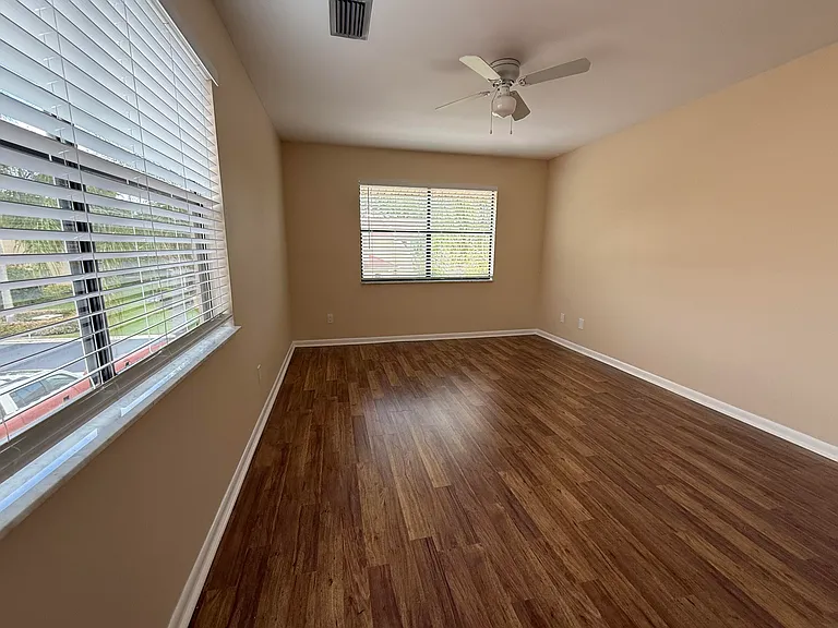 717 Windermere Way — Photo 12