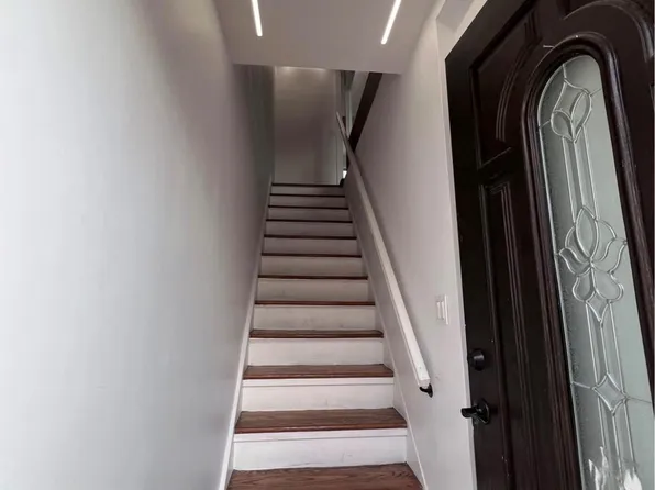 (undisclosed Address), East Elmhurst, NY 11369