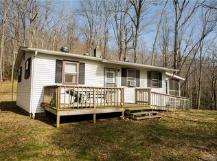 1004 Garren Creek Rd, Fairview, NC 28730