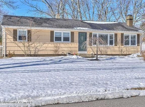 2nd image of 32 Gem Ave