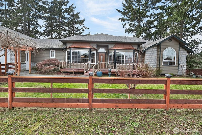 3rd image of 41 Northridge Lane