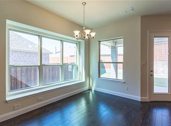 4th image of 10680 Helen Dr