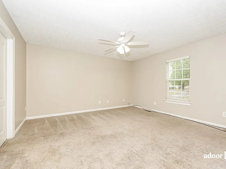 213 Merlin Dr — Photo 14