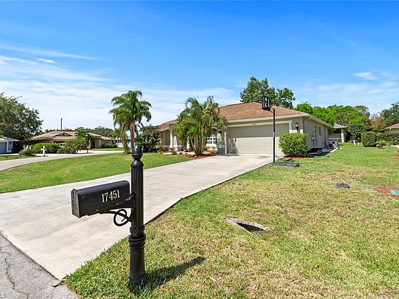 2nd image of 17451 Caloosa Trace Cir
