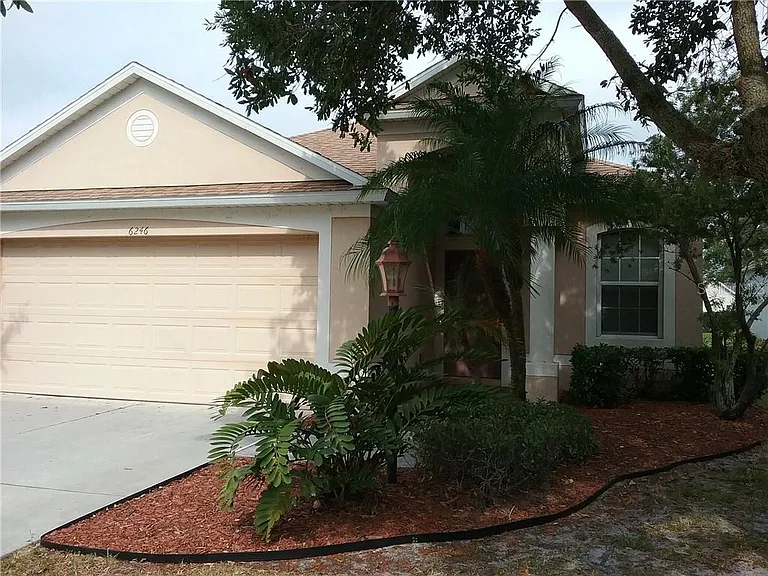 6246 Blue Runner Ct — Photo 2