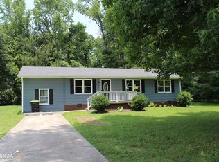 517 Vineyard Rd, Griffin, GA 30223