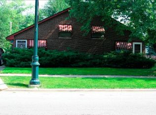 202 S Raynor Ave, Joliet, IL 60436