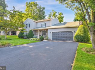 49 Timber Ln, Hanover, PA 17331