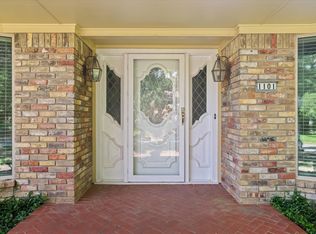 1101 Ridgecrest Cir, Denton, TX 76205