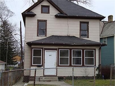 1st image of 222 Laporte Ave