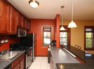 1812 Clinton Ave APT 301, Minneapolis, MN 55404