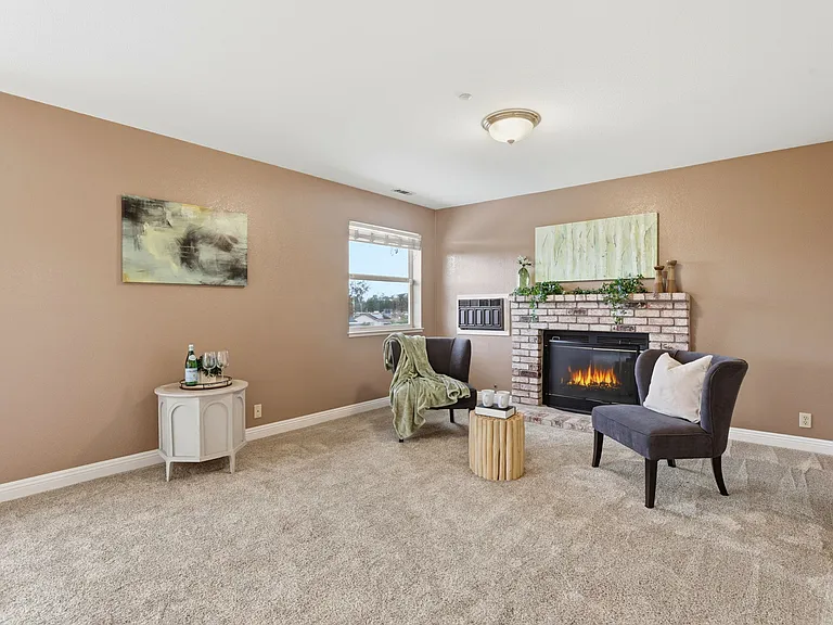 1414 Columbine Way — Photo 20