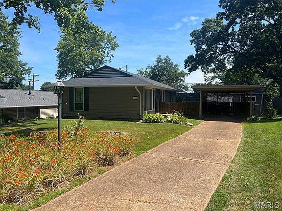 2nd image of 1400 Bali Ct