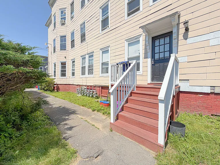 57 Saint Lawrence St #3 — Photo 45