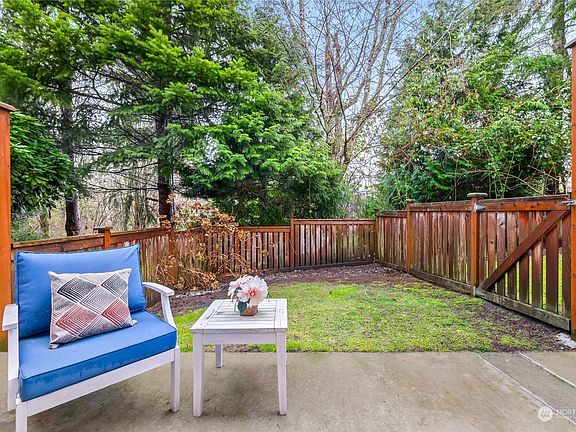 5th image of 2680 139th Avenue SE #76