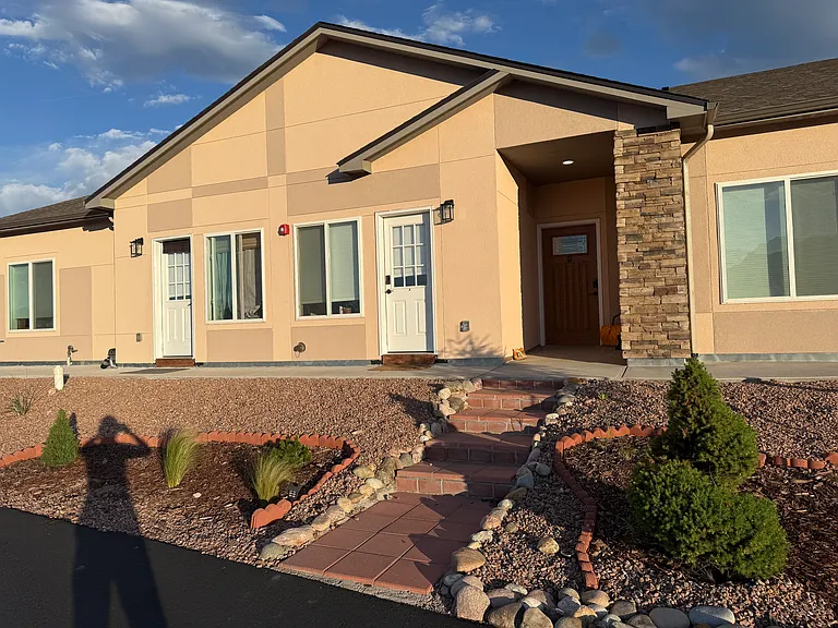 1744 Mariposa Rd #B1 — Photo 3