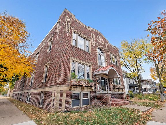 2nd image of 2701 Harriet Ave APT 203