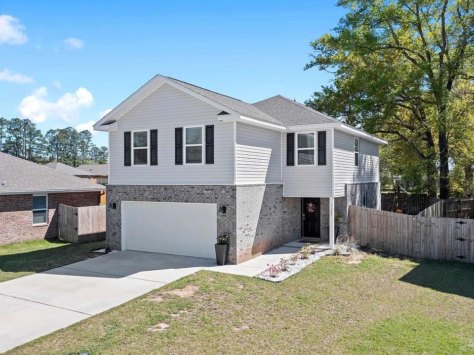 1st image of 7389 Lakeside Oak Ct