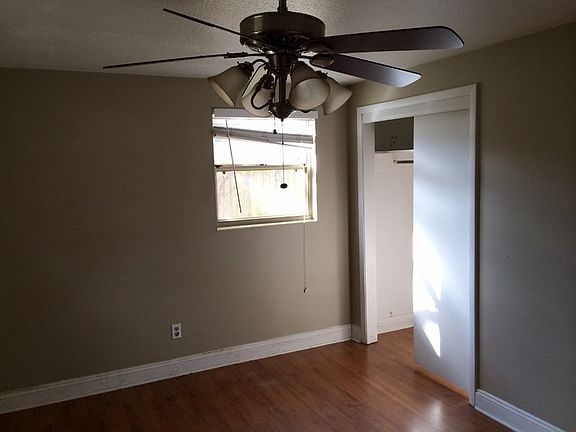 4th image of 5447 Lori Dr S