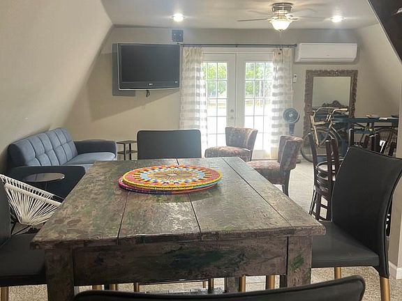 4th image of 1551 Lakeside Blvd #7