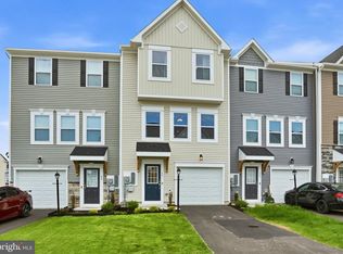 38 Trotting Rd, Inwood, WV 25428