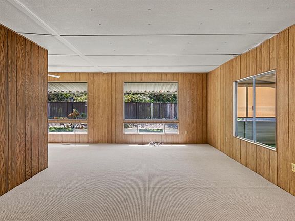 4th image of 808 Las Palmas Avenue