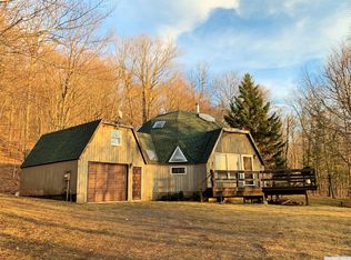 118 Cortina Ln, Tannersville, NY 12485
