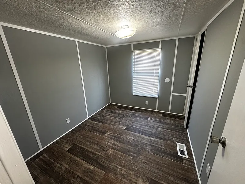 3 bed, 2.0 bath, $1,000 — Photo 4