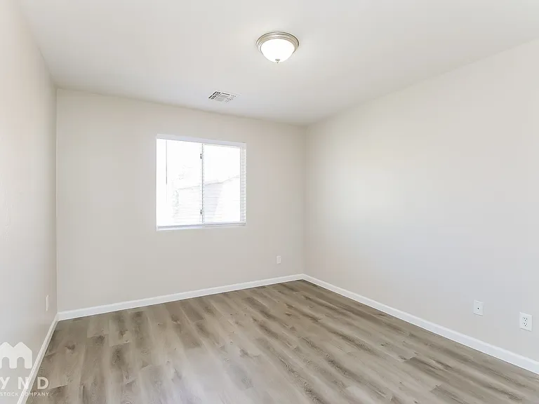 4272 E Vest Ave — Photo 10