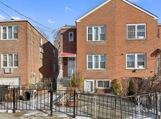 2526 Seymour Ave, Bronx, NY 10469