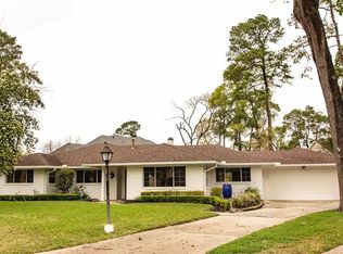 10 Pom Ct, Houston, TX 77055