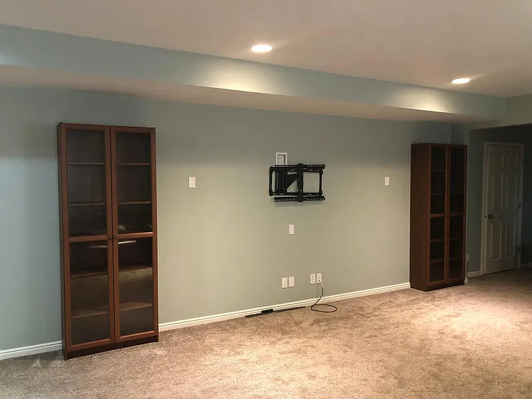 310 Apricot Grv — Photo 10