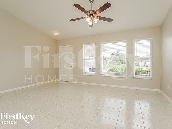 3rd image of 2122 SE 8th Pl