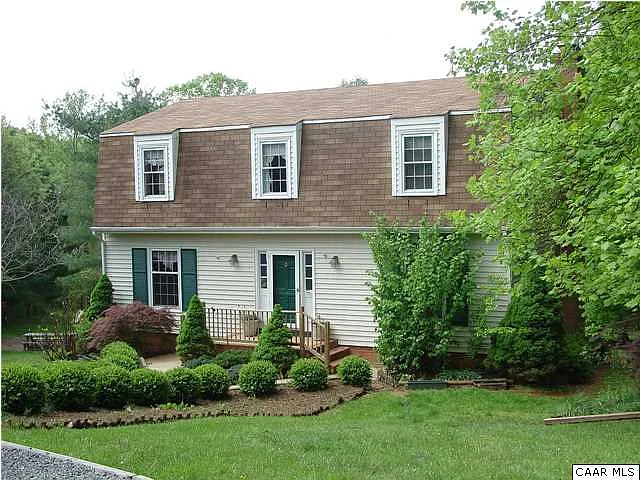 2715 Leeds Ln photo 1