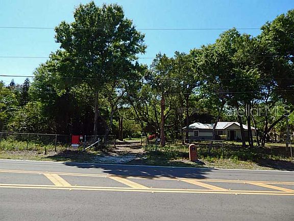 4th image of 8616 N Habana Ave