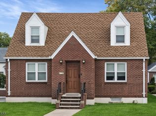 1301 Madison Hill Rd, Rahway, NJ 07065