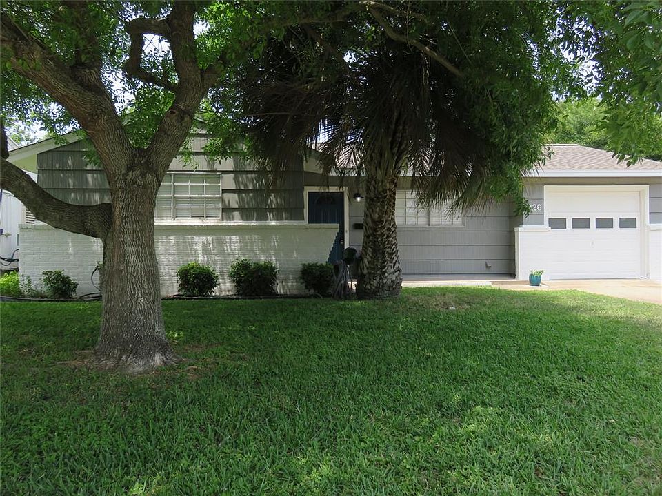 1st image of 226 Mackeral St