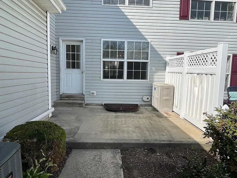 673 Wallingford Rd — Photo 23