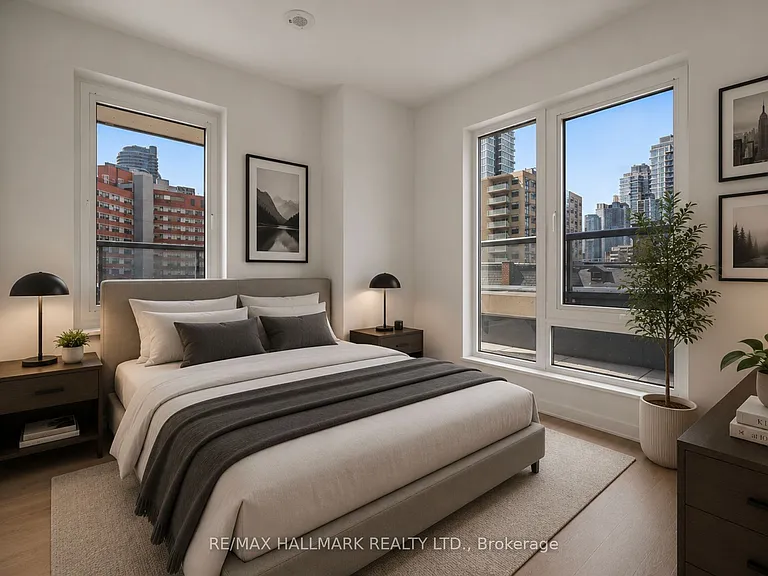 308 Jarvis St #405 — Photo 13