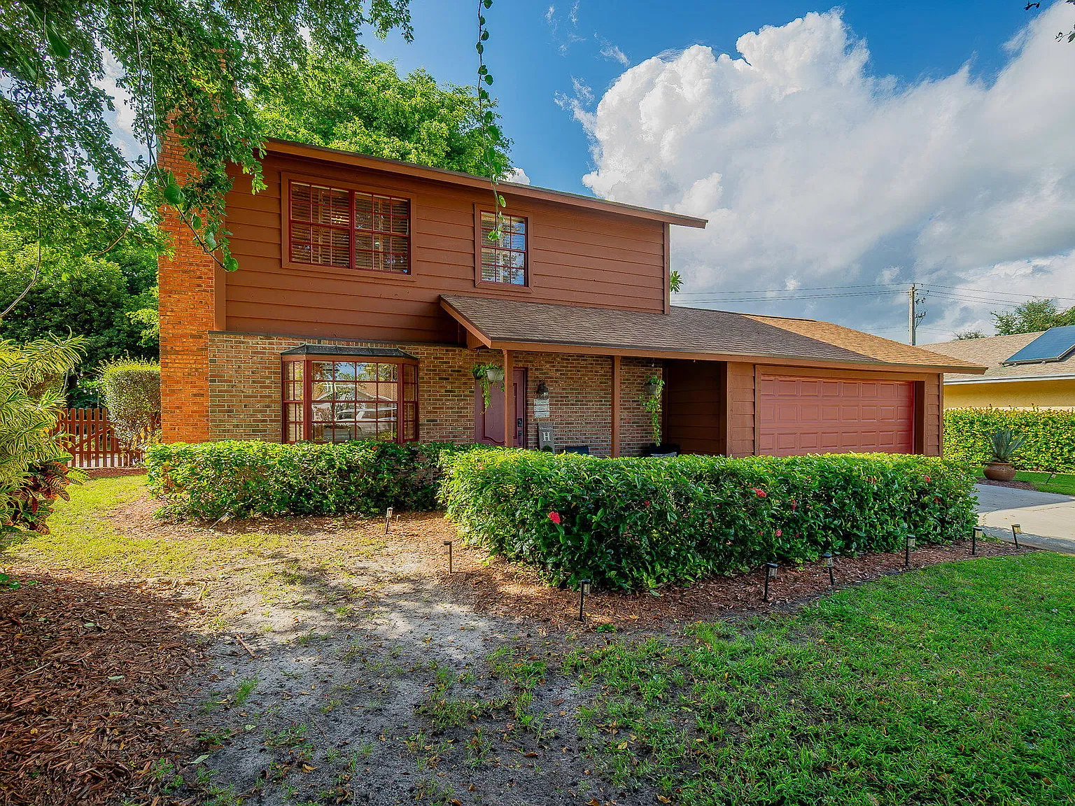 3 bed, 2.0 bath, 1740 sqft, $11,000 — Photo 3