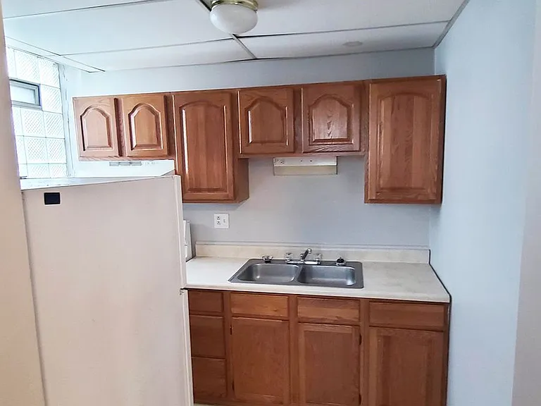 3654 Middleton Ave — Photo 48