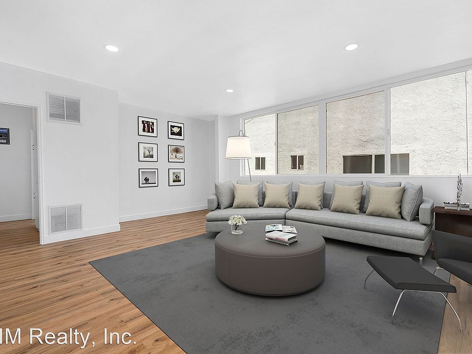 1st image of 1435 N Curson Ave APT 9