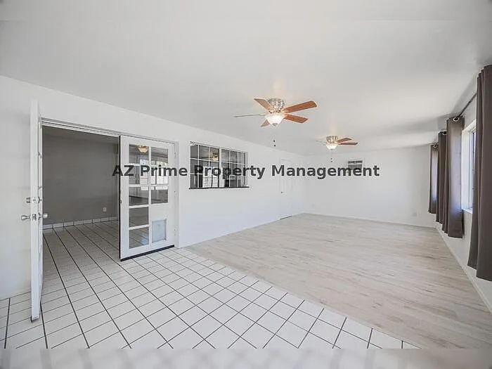 1634 W Sack Dr — Photo 9