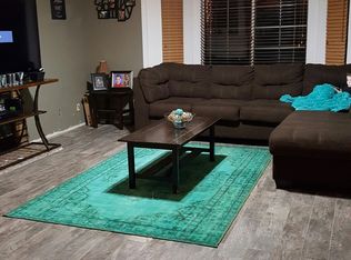 1100 E Lassen St, Avenal, CA 93204