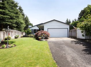 13540 SW Ash Ave, Tigard, OR 97223