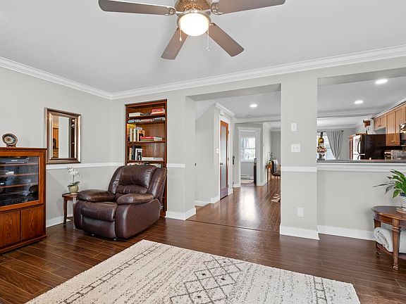 4th image of 45085 Wolfe Rd #18